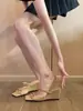 Sandalias de cuña elegantes francesas Chuyuji para mujer, Nuevo estilo de verano 2026, Punta abierta con tira de lazo