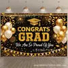 Banner de telón de fondo para fiesta de graduación transfronteriza, telón de fondo negro y dorado "Felicitaciones por la Graduación", fondo de decoración para ceremonia de graduación