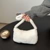 Bolsa pequena de pelúcia feminina 2025 primavera nova moda all-match bolsa de mão Mao Mao bolsa de ombro pequena bolsa quadrada para mulheres