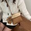 Bolsa Acolchoada de Lã de Cordeiro Maillard Feminina 2025 Nova Outono e Inverno Bolsa Pequena Peluda Transversal Bolsa para Celular