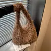 Bolsas de Peluche Transfronterizas para Mujer 2026 Otoño/Invierno Nueva Tendencia Bolso Cruzado de Hombro de Gran Capacidad Bolso Tote Versátil de Moda