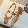 Sandálias Mule Elegantes de Bico Fechado para Mulheres, Novo Estilo Verão 2026, Sandálias Meio Chinelo Estilo Chinês de Conto de Fadas com Salto Grosso