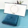 Caja de Terciopelo con Broche de Presión de Doble Apertura, Elegante Caja de Joyería, Set de Cajas para Anillo, Arete, Pulsera, Collar, Al Por Mayor en Stock