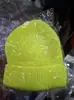 Nuevo sombrero de lana de otoño e invierno para hombre, sombrero de propietario moderno, sombrero yuppie de moda, sombrero de punto de color liso tipo piel de melón para mujer
