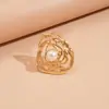 Anillo Abierto Irregular Hueco Redondo de Perla de Imitación Transfronterizo Europeo y Americano, Joyería de Nicho de Gama Alta Única y Exagerada para Mujeres