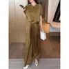 Verão com um conjunto de terno de moda elegante de temperamento de deusa, conjunto de duas peças com calça de perna larga casual da moda