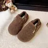 Pantuflas de Piel Baotou para Mujer 2026 Otoño/Invierno Nuevas Elegantes para Exteriores Tacto de Alta Gama Pantuflas de Algodón sin Cordones con Felpa