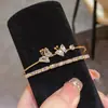 Pulsera Abierta de Tres Capas Flor de Lazo de Circonita de Colores Mariposa Joyería de Moda de Gama Alta de Nicho para Mujeres