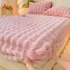 Falda de Cama de Terciopelo de Leche Cubierta Invierno Engrosada Totalmente Envuelto Cubierta de Cama Protector de Colchón para el Hogar Sábana Individual Cubierta de Cama de una Pieza