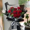 Buquê de Rosas Vermelhas Apaixonadas Tanabata Dia dos Namorados Presente Especial Flores de Simulação para Refeições para Amigos e Amigas Namoradas