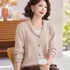 Chaqueta cárdigan de punto de otoño para mujer, nuevo y elegante estilo primavera y otoño 2026, suéter de punto trenzado con cuello para mujeres de mediana edad y mayores