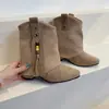 2026 Botas Curtas Ocidentais de Cowboy Retrô Boêmias Elegantes para Mulheres Petites com Salto Grosso