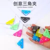 Clip Triangular Pinza Fija Esquina de Sujeción Carpeta Clip para Estudiantes Clip de Papelería Clip para Libros Clip para Almacenamiento de Exámenes