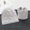 Nuevo conjunto de dos piezas de bufanda gorro de felpa de una sola capa para niños, gorro de algodón con estampado, sombrero cortavientos con protección para los oídos para primavera y otoño