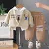 Conjunto de Primavera y Otoño para Niños 2026 Nueva Moda Ropa Infantil para Bebés Estilo Coreano Casual Traje de Béisbol Conjunto de Tres Piezas