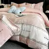 Conjunto de Quatro Peças de Algodão de Alta Qualidade com Relevo de Luxo Leve Lençol de Cama Bordado de Algodão Puro Capa de Edredom Conjunto de Três Peças Protetor de Colchão de Algodão Amigo da Pele Conjunto de Quatro Peças