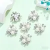 Aleación de imitación acrílica DIY joyería colorida tres perlas flor corazón flor placa hebilla accesorios para el cabello material de accesorios de pedrería