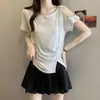Nova Camiseta de Verão 2026 Estilo Coreano Versátil Gola Redonda Ombro a Ombro Manga Curta para Mulheres com Design Elegante de Cintura Franzida