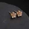 Brincos de pétala com zircônia microincrustada femininos de cobre com galvanoplastia 18k ouro flores estilo ins brincos simples brincos atacado