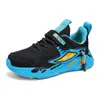 Venta al por mayor 2026 Primavera/Otoño Nuevos Zapatos Deportivos para Niños Zapatos Infantiles Transpirables Impermeables Niños Medianos/Grandes Zapatos para Correr Estudiante Superficie de Cuero Zapatos