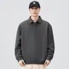 Camisa Polo Versátil Coreana Madura para Hombre, Otoño e Invierno Sudadera Casual Elegante con Cuello Trasero Bordado con Diseño Mangas de Cimitarra