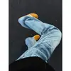 Calça jeans Cleanfit azul claro com estampa de raios, estilo de rua americano masculino, lavada, levemente flare, calça de perna curva