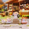 Faca e Escudo Estilo Tiktok Bibi Labu e Seu Parceiro Celebridade da Internet Caixa Surpresa Desenho Animado Figura Criativa Decoração de Mesa