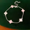 Pulseira de Metal com Flor em Aço Titânio Casual, Pulseira Simples e Fashion, Joias de Luxo Acessível de Nicho e Joias de Alta Qualidade Atacado