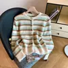 Cardigan de Tricô Listrado Color Block Retrô para Mulheres, Novo Estilo Outono/Inverno 2026, Casaco Suéter Casual Solto Super Estiloso