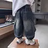 Pantalones de Otoño para Niños 2026 Nuevos Pantalones Linterna Primavera-Otoño Estilo Coreano Jeans Sueltos para Niños Jeans para Niños