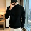 Suéter de cuello medio para hombre, estilo coreano, corte ajustado, tejido de canalé elástico, capa base de color liso de cuello medio para otoño e invierno