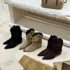 Botines de punta para mujer, nueva colección otoño/invierno 2026, botines de ajuste ceñido con tacón oculto, botines de gamuza plisada