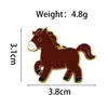 Broche de Metal de Caballo Marrón de Dibujos Animados Transfronterizo Símbolo Creativo de Bendición de Año Nuevo Insignia Accesorios Adornos para Ropa Mochila En Stock