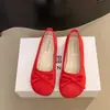 Bailarinas para mujer talla grande 43, suela blanda, estilo retro francés, para ropa de noche, color plateado suave, adecuadas para primavera y otoño