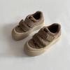 Zapatos Casuales de Algodón Cálidos Versátiles Estilo Europeo para Mujer, Plataforma Retro Lindos Nuevos Otoño e Invierno 2025 Estilo Bosque Zapatillas Peludas