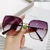 Óculos de Sol Femininos Sem Aro Moda Estilo Coreano Armação Grande Proteção Solar Estreita Sensação Avançada Proteção UV Óculos de Rua