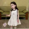 Vestido de verano para niña, elegante y moderno, vestido tipo camiseta sin mangas para bebés y niños pequeños