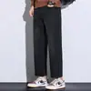Nuevos jeans cortos de otoño para hombre, pantalones rectos holgados para hombre 2026, pantalones cortos versátiles para hombres bajos