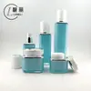 Venda Direta de Fábrica Frasco Quadrado de Acrílico para Loção Tampa Veludo Azul Frasco para Creme Material de Embalagem para Cosméticos Atacado