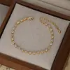 Pulsera de Mano Personalizada con Circonita Microincrustada Bañada en Oro Real para Mujer, Pulsera de Círculo con Diseño de Nicho, Pulsera Estilo Commuter al por Mayor