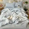 Juego de Edredón de Verano de Cuatro Piezas con Estampado de Dibujos Animados, Edredón Refrescante de Verano, Edredón para Aire Acondicionado, Juego de Cubre Cama, Juego de Ropa de Cama de Tres Piezas para Dormitorio de Estudiantes