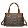Bolso Simple Nuevo 2026 para Madres de Mediana Edad, Bolso de Mujer de Cuero Genuino, Bolso de Mano de Gran Capacidad, Bolso Tote Vintage para Mujer