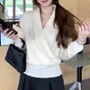 Suéter Chic Coreano Elegante de Otoño e Invierno con Cuello en V Cruzado, Top de Punto Adelgazante que Resalta la Cintura, Camisa Básica Ajustada de Manga Larga