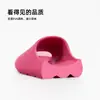 Nuevas pantuflas creativas personalizadas para mujer, de verano, antideslizantes, para pareja, de dibujos animados, gato lindo, sandalias de interior para el hogar y el baño