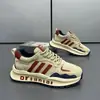 Nuevas Zapatillas de Primavera para Hombre, Zapatos de Papá, Transpirables de Moda con Suela Gruesa, Zapatos Deportivos Versátiles, Zapatos Casuales de Moda para Hombre al por Mayor