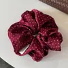 Elástico para el pelo elegante de satén texturizado con lunares color vino, para moños, coletas, versátil, accesorio para el cabello