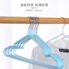 Cabides Plásticos Revestidos Antiderrapantes para Casa Roupas Grossas Seca e Molhada Uso Duplo Ombreira para Adulto Cabides Plásticos Revestidos de Metal Antiderrapantes