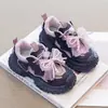 Zapatos Deportivos Infantiles Primavera y Otoño Estilo Nuevo Zapatos de Neumático para Niños Suela Suave Casual para Niñas Malla Transpirable Zapatos de Papá Moda