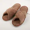 Novas Chinelos Descartáveis de Outono e Inverno para Hotel B&B Lã Coral Armazenamento Multicor Quarto de Hóspede de Hotel Salão de Beleza Especial