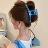 Presilha de cabelo flor de acetato simples e elegante para mulheres, novo modelo 2026, presilha para a parte de trás da cabeça, grampo para meio rabo de cavalo, presilha de tubarão